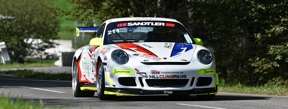mickhausen_2023_porsche_slide.jpg