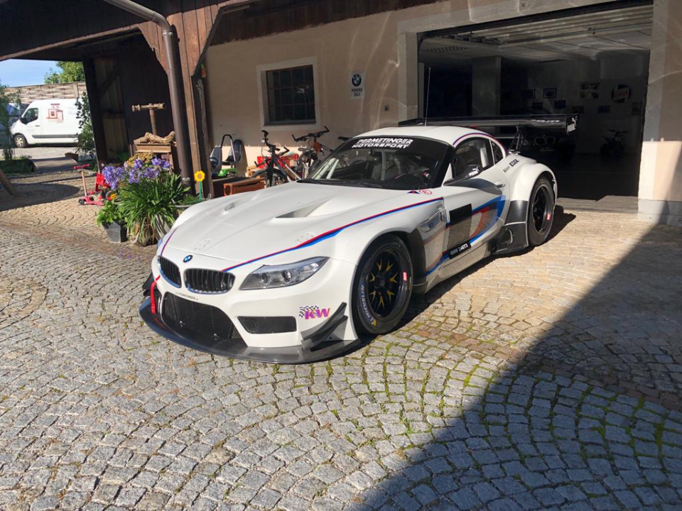 Foto Fahrzeug Permetinger BMW Z4 GT3 5e367fa5adc81